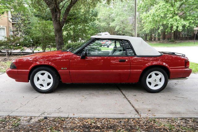 Used 1993 Ford Mustang LX RWD image 15