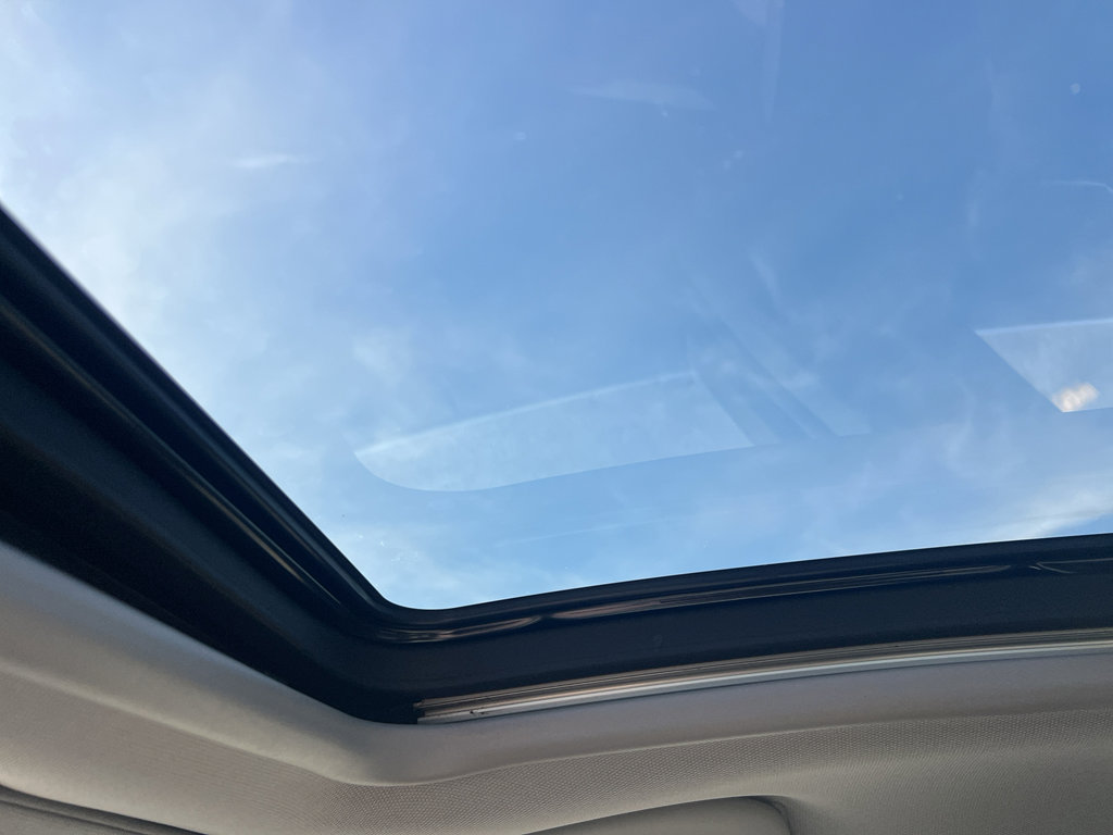 Used 2023 Chevrolet Malibu LT image 18