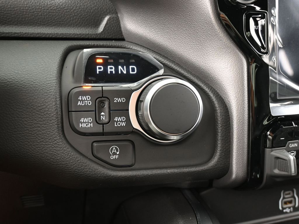 Used 2025 RAM 1500 Lone Star AWD/4WD image 24