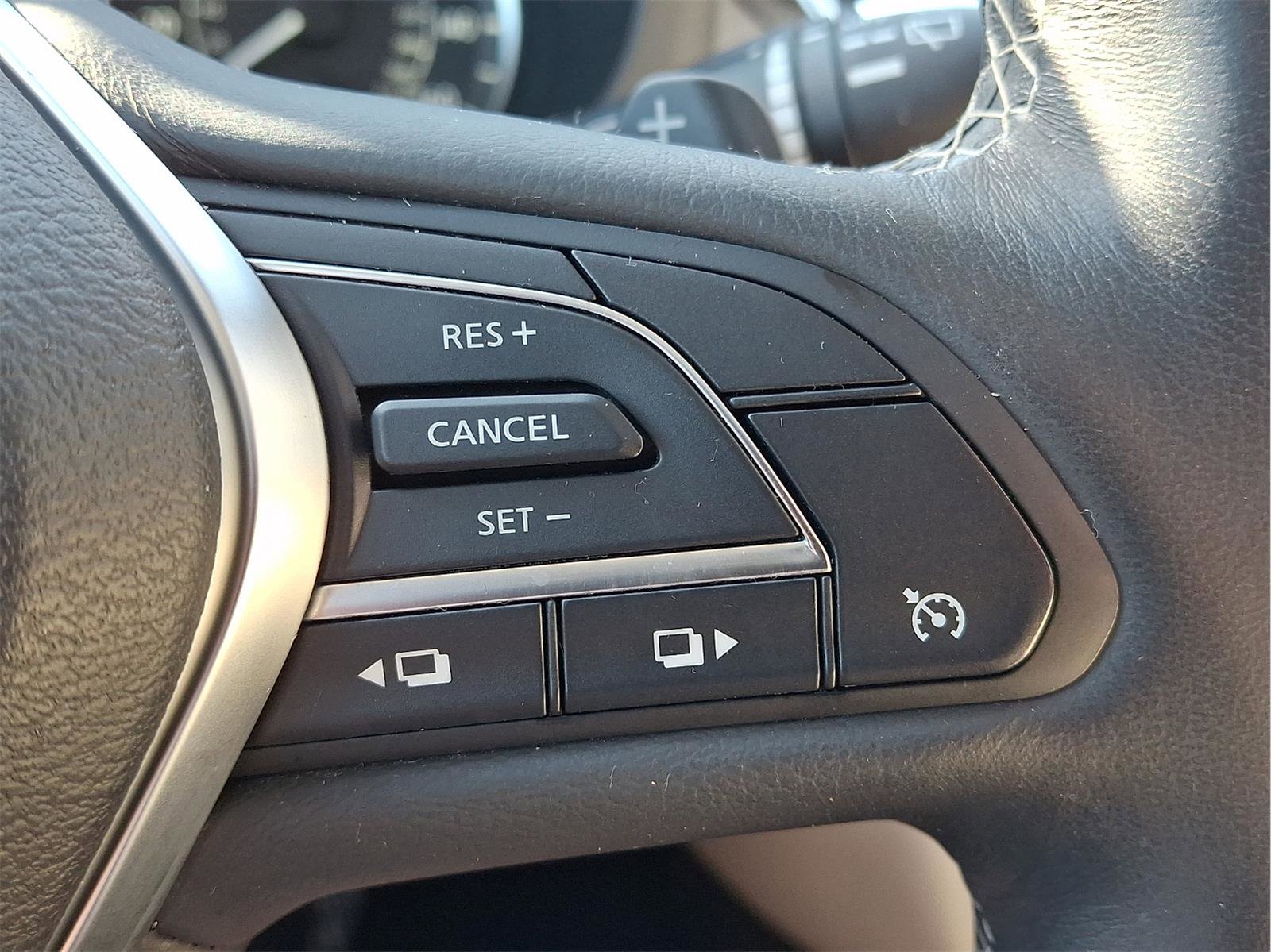 Used 2020 INFINITI QX50 Luxe w/ Cargo Package image 22