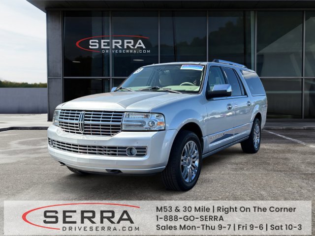 Used 2013 Lincoln Navigator L 2WD w/ HD Trailer Tow Pkg image 1