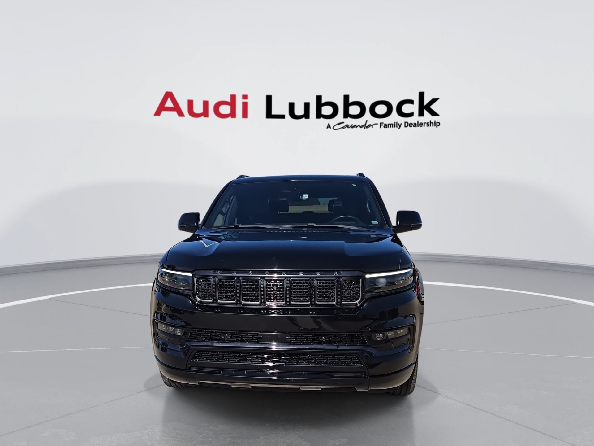 Used 2024 Jeep Grand Wagoneer Series II Obsidian w/ Quick Order Packagew 28T AWD/4WD image 3