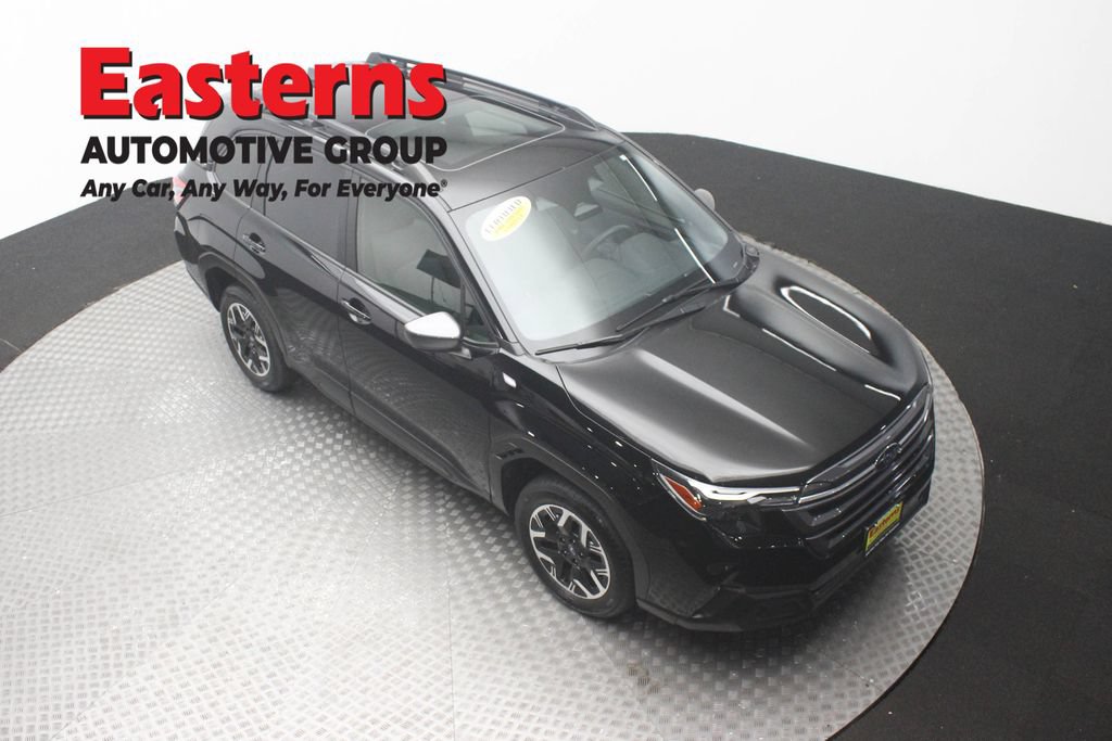 Used 2025 Subaru Forester Premium AWD/4WD image 6