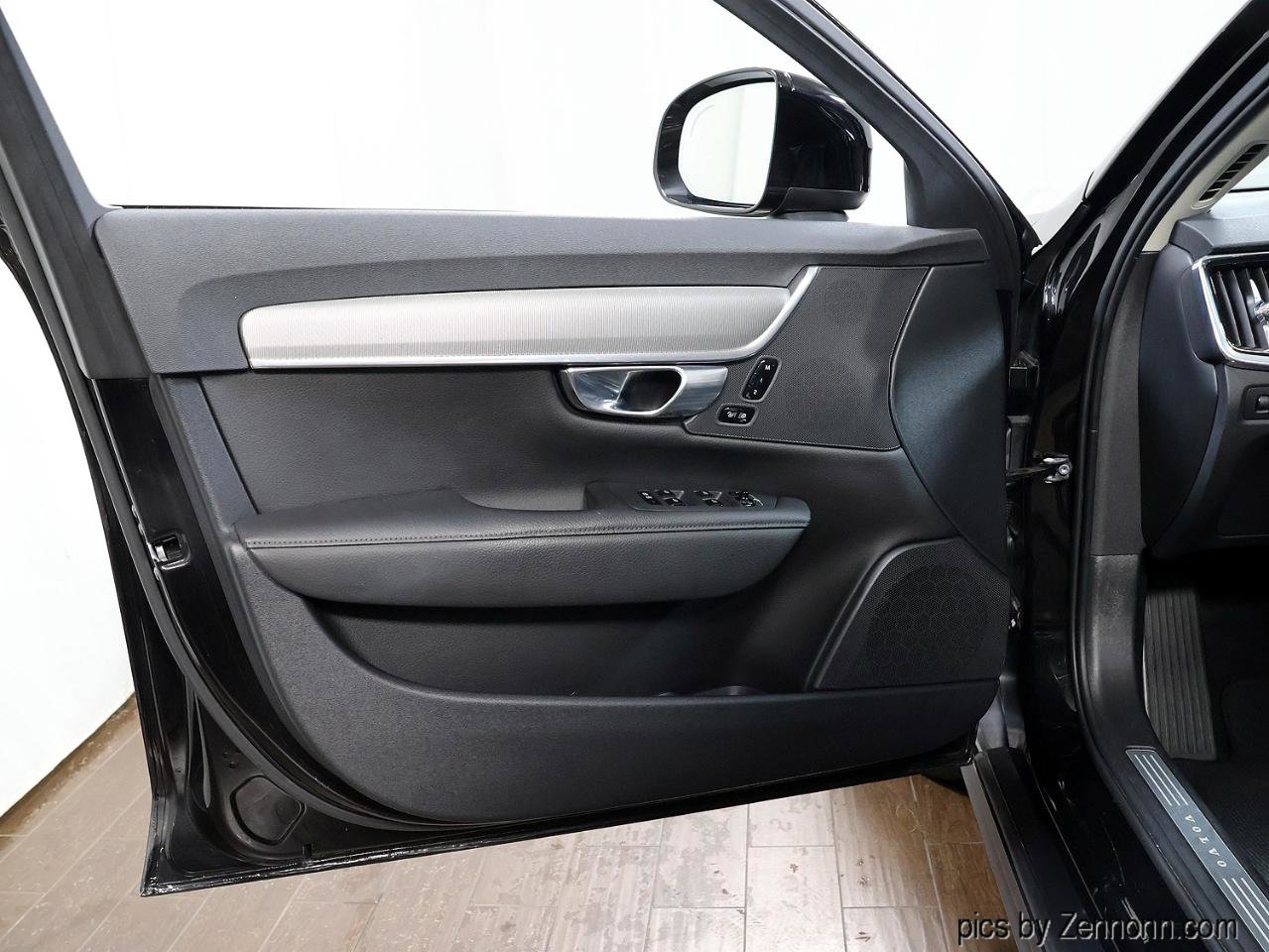 Used 2020 Volvo V90 T6 Cross Country w/ Protection Package Premier AWD/4WD image 23