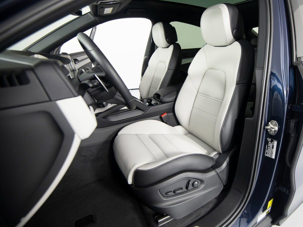 New 2026 Porsche Cayenne S image 16