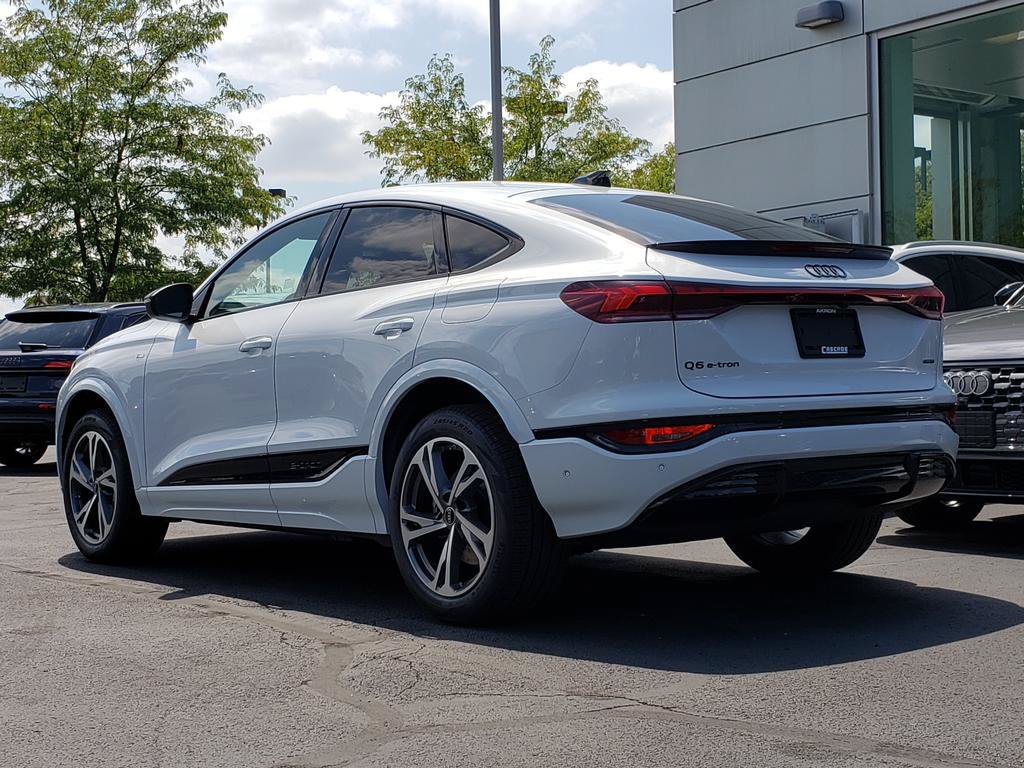 New 2027 Audi Q6 e-tron Premium Plus AWD/4WD image 3