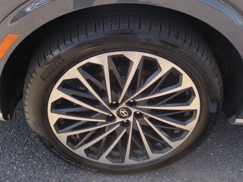 Certified 2026 Hyundai Palisade Calligraphy AWD/4WD image 9