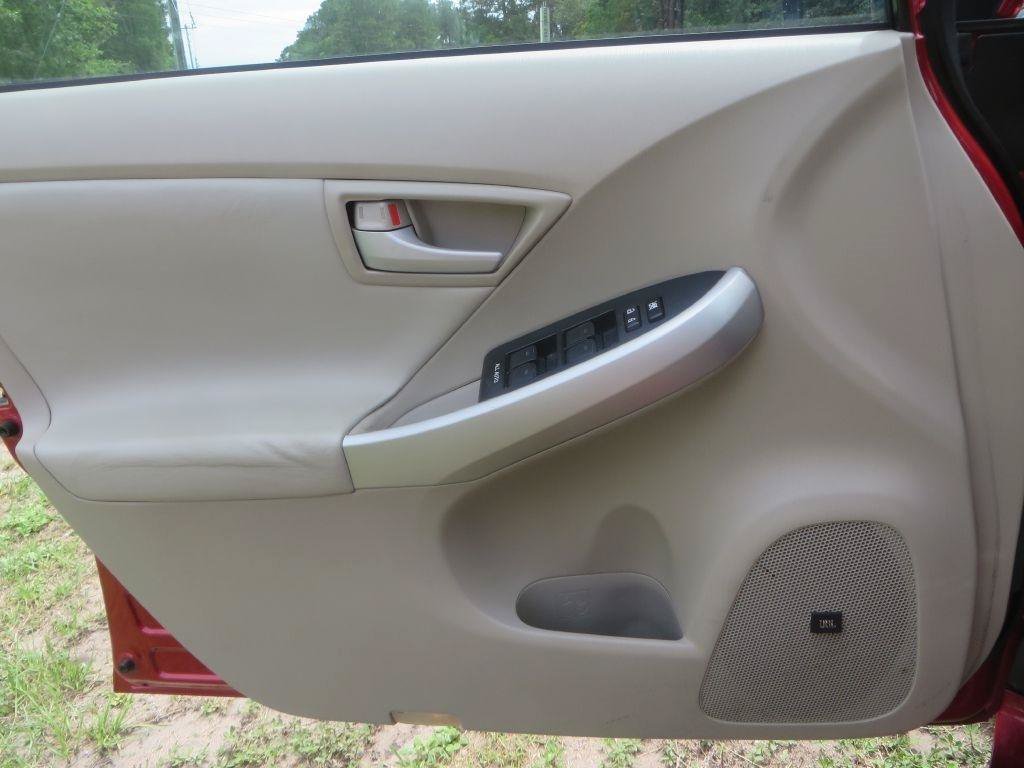 Used 2010 Toyota Prius Five w/ Advanced Technology Pkg FWD image 21