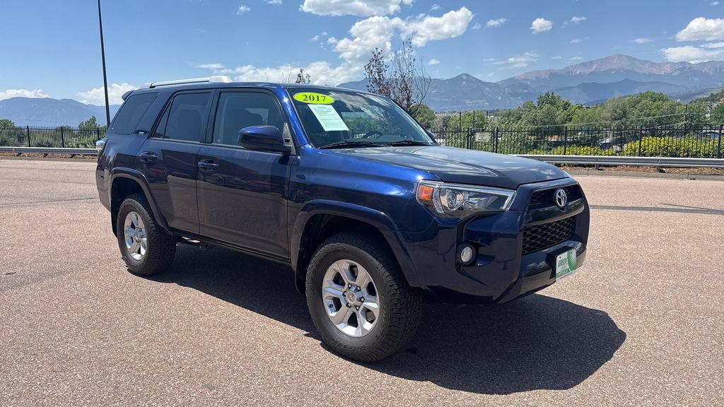Used 2017 Toyota 4Runner SR5 AWD/4WD image 19