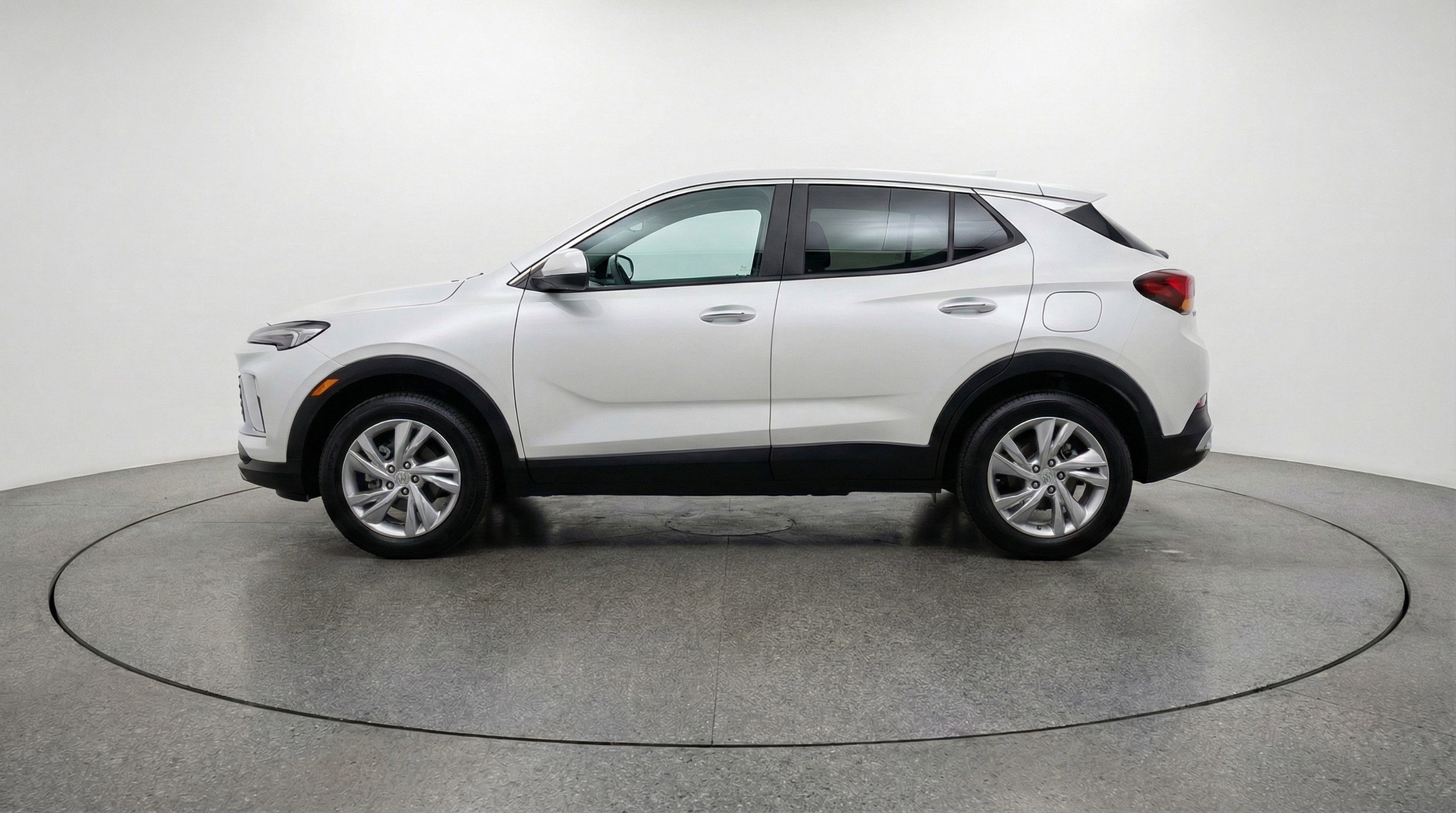 Used 2025 Buick Encore GX Preferred image 5