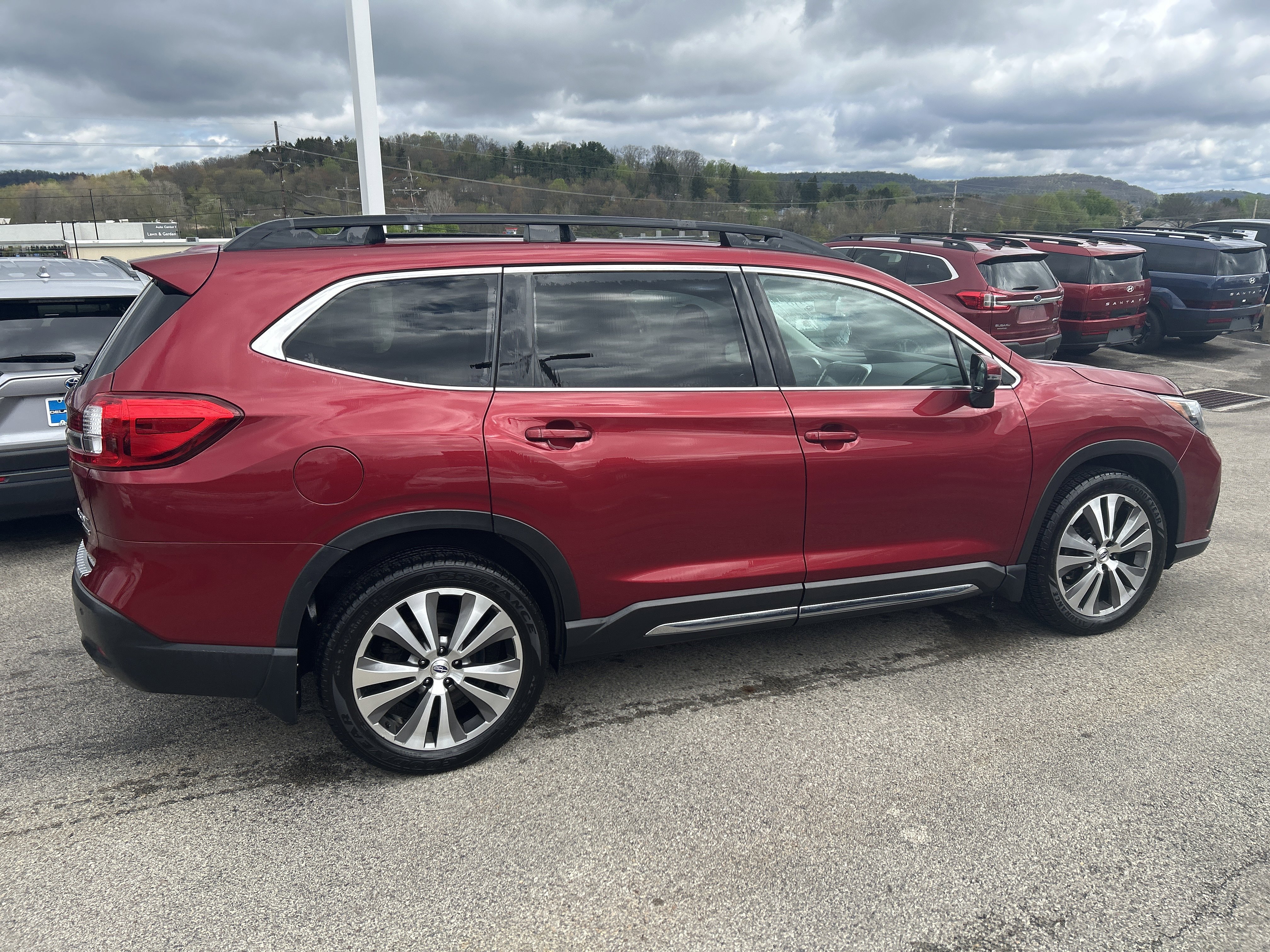 Used 2020 Subaru Ascent Limited w/ Popular Package #3 AWD/4WD image 7