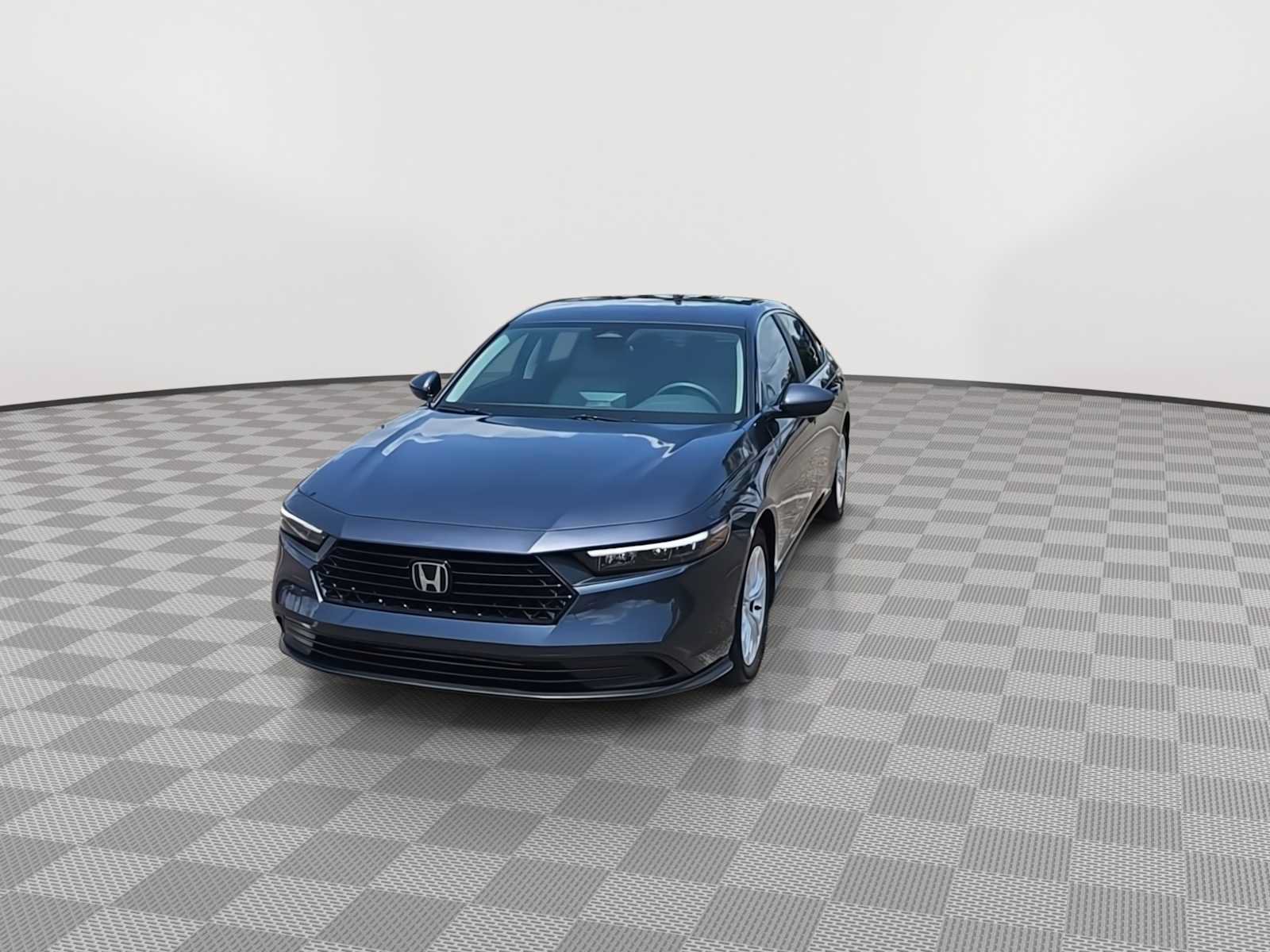 Certified 2025 Honda Accord LX image 3