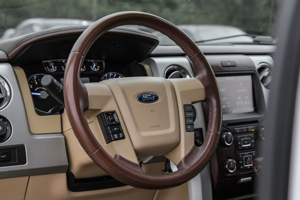 Used 2014 Ford F150 King Ranch w/ King Ranch Luxury Package RWD image 14
