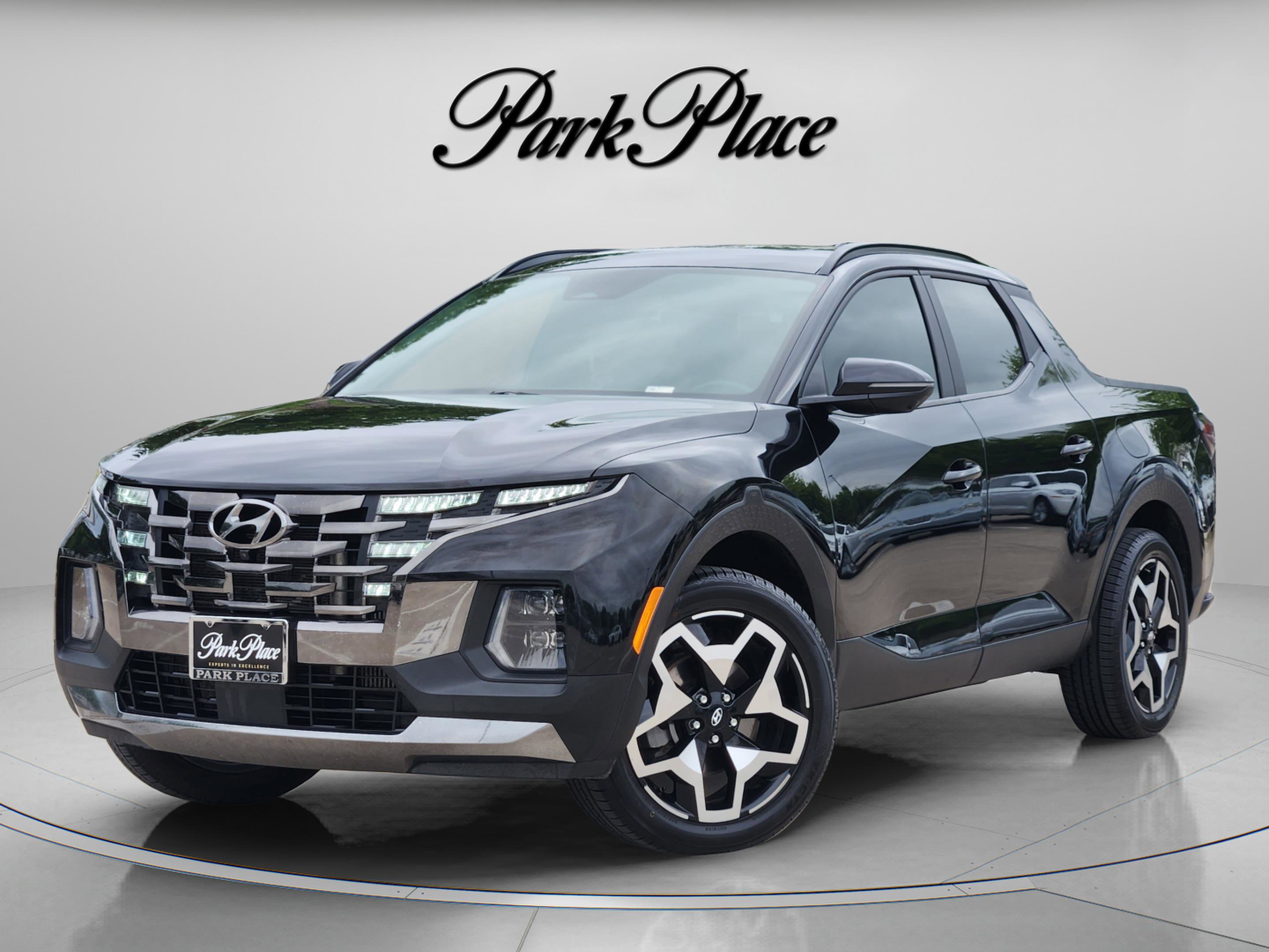 Used 2022 Hyundai Santa Cruz Limited AWD/4WD image 1