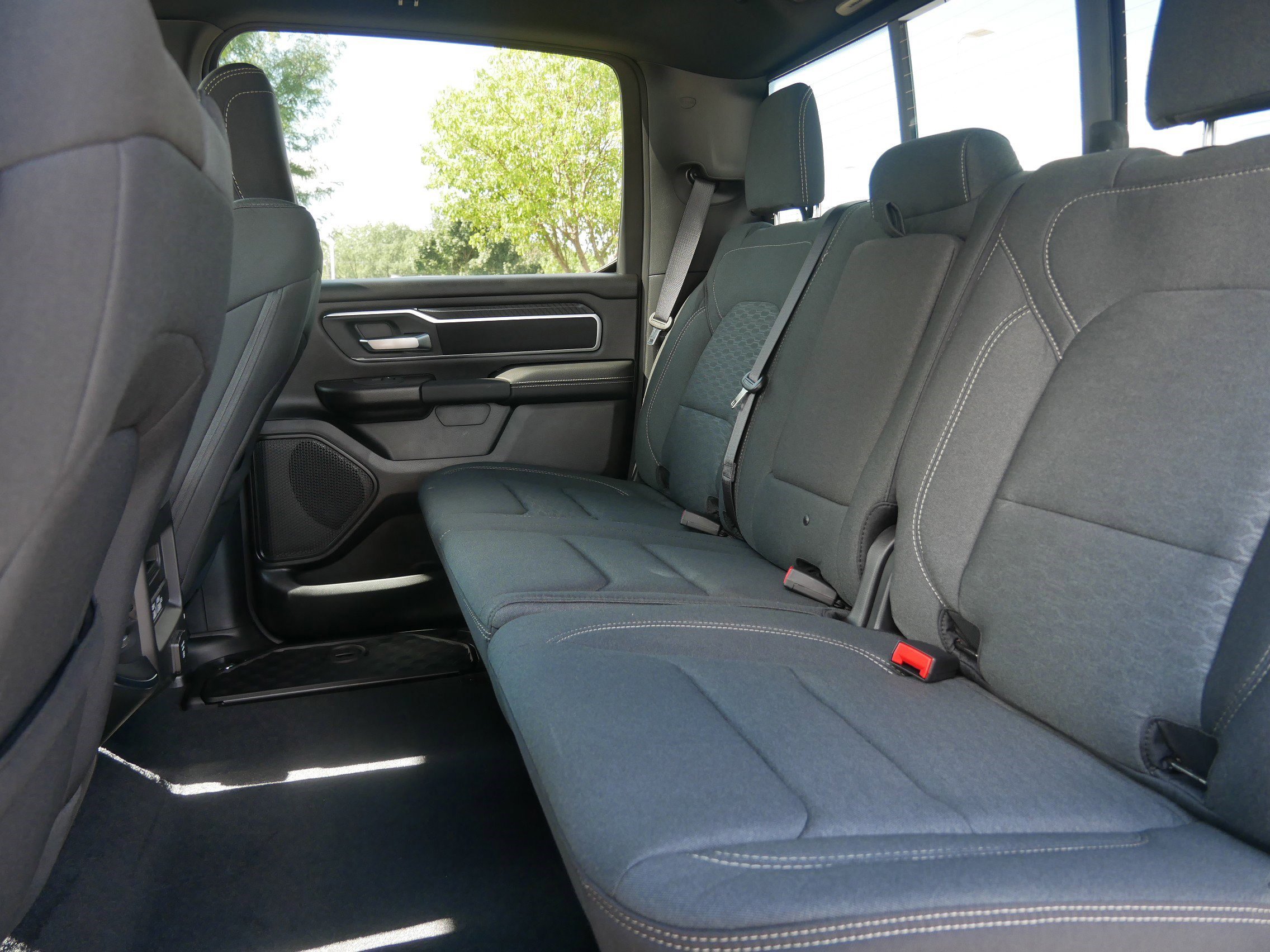 New 2026 RAM 1500 Big Horn AWD/4WD image 10