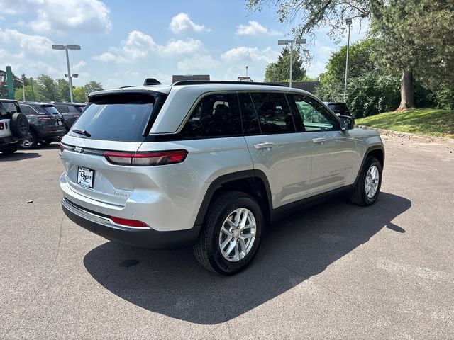 New 2026 Jeep Grand Cherokee Laredo X AWD/4WD image 30