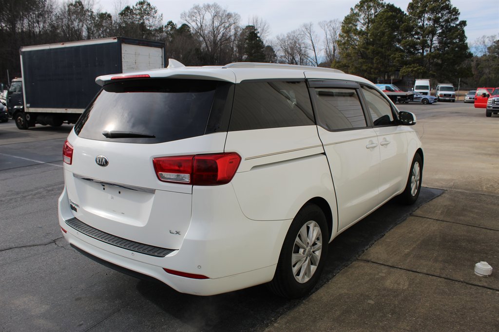 Used 2016 Kia Sedona LX w/ Option Group 020 image 3