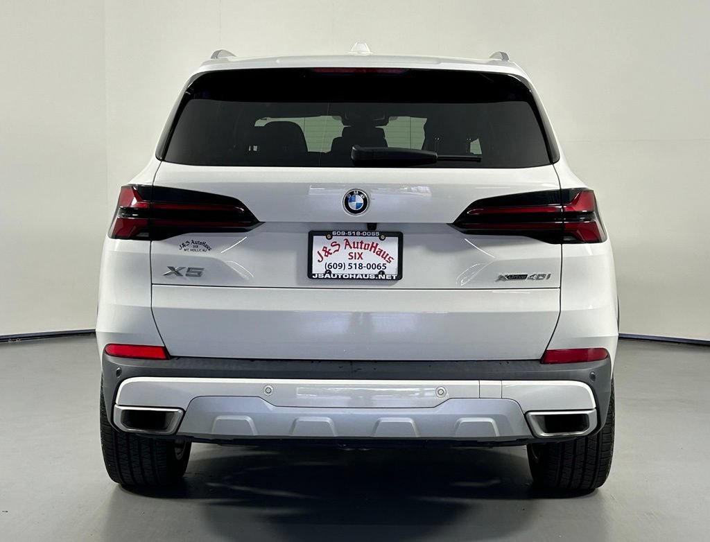 Used 2024 BMW X5 xDrive40i AWD/4WD image 6