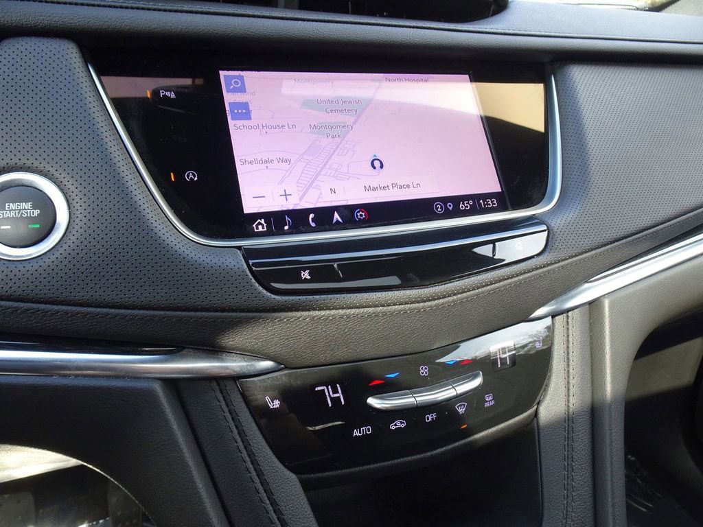 Certified 2023 Cadillac XT5 Premium Luxury w/ LPO, Floor Liner Package AWD/4WD image 16