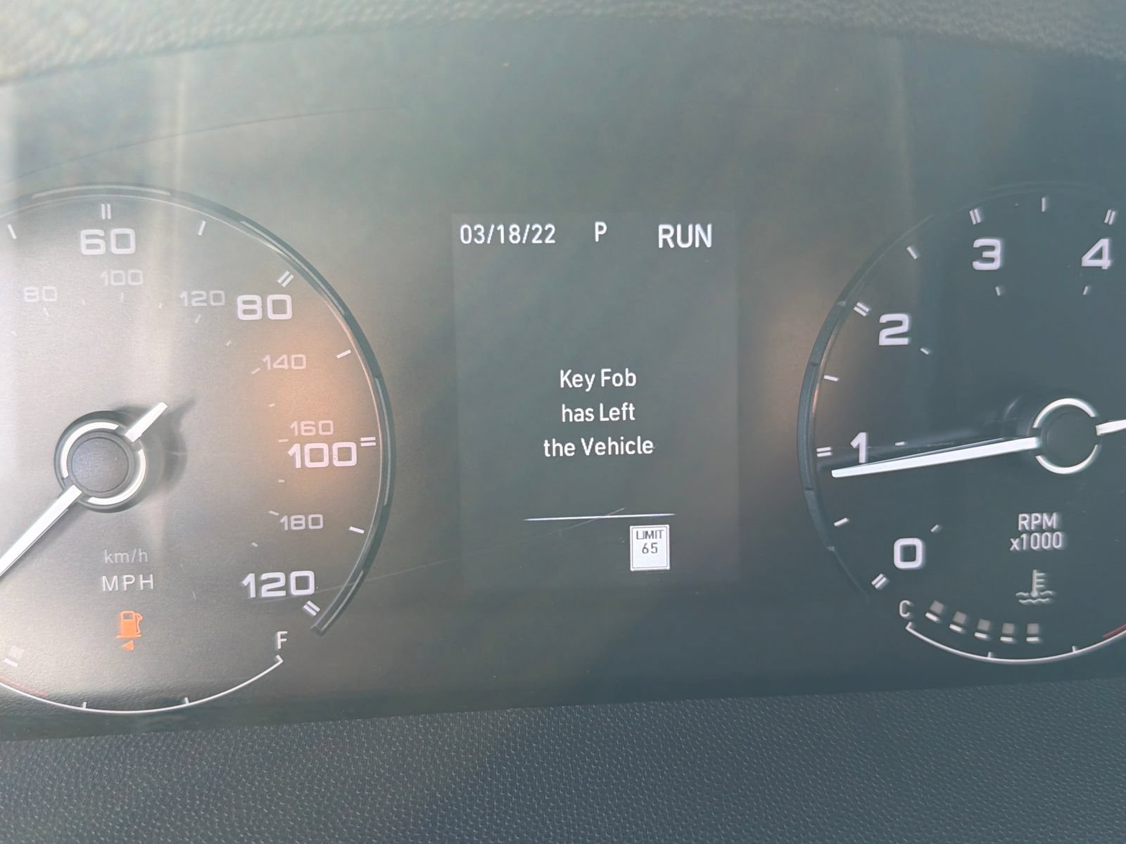 Used 2024 RAM ProMaster 2500 w/ Convenience Group FWD image 18