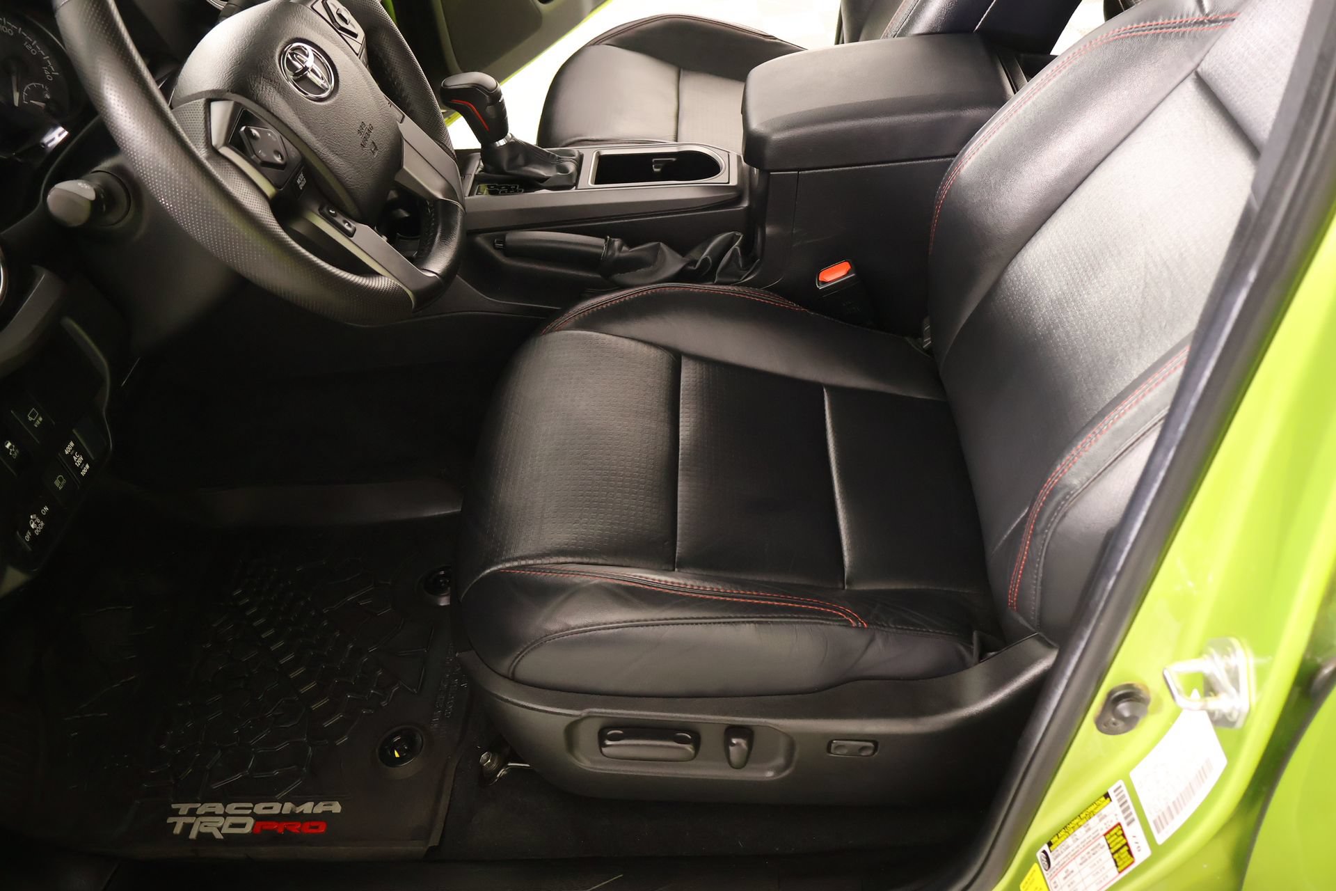Used 2022 Toyota Tacoma TRD Pro AWD/4WD image 12