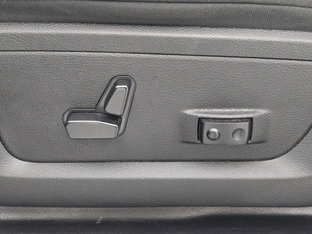 Used 2024 RAM 2500 Big Horn image 24