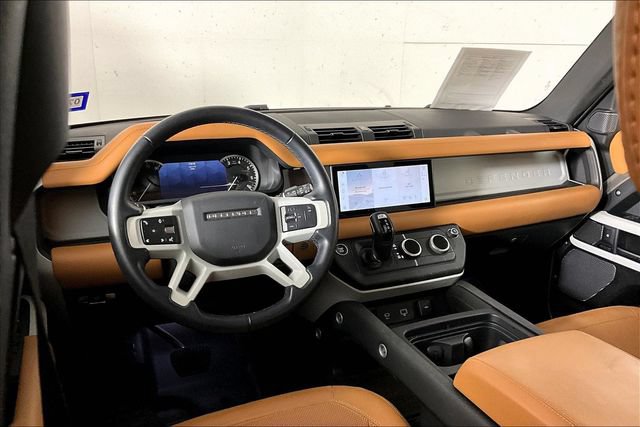 Used 2023 Land Rover Defender 110 SE AWD/4WD image 4