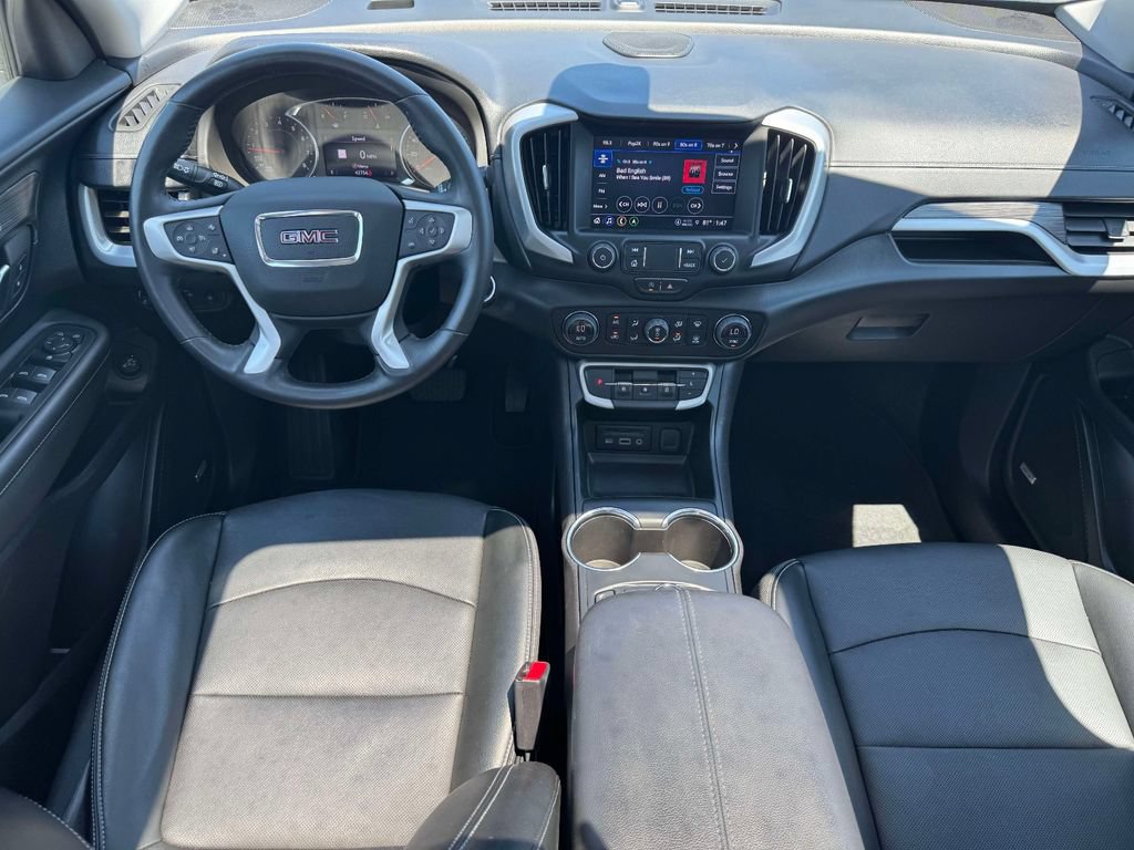 Used 2022 GMC Terrain SLT w/ Infotainment Package II AWD/4WD image 11