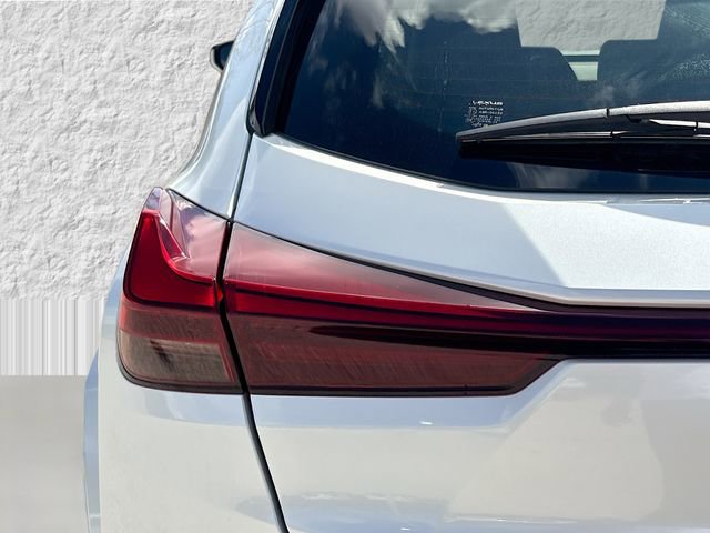 Used 2025 Lexus UX 300h FWD w/ Accessory Package (Z1) image 10