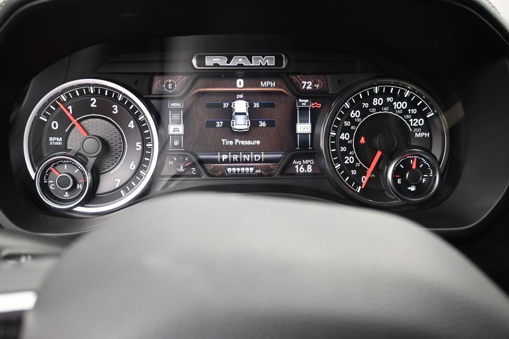 Used 2022 RAM 1500 Laramie AWD/4WD image 16