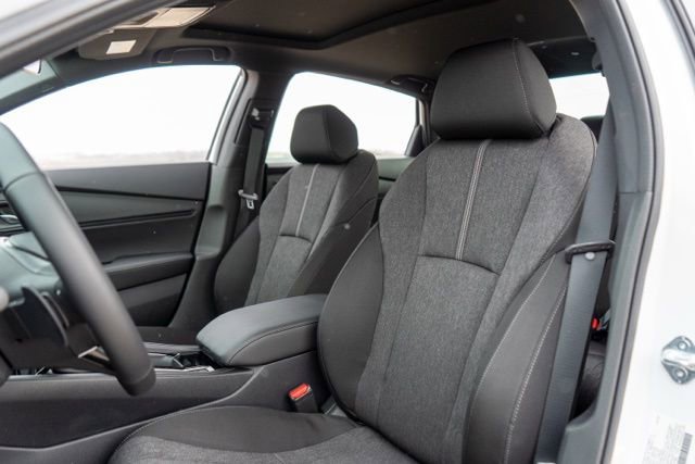 Used 2025 Honda Accord SE image 14
