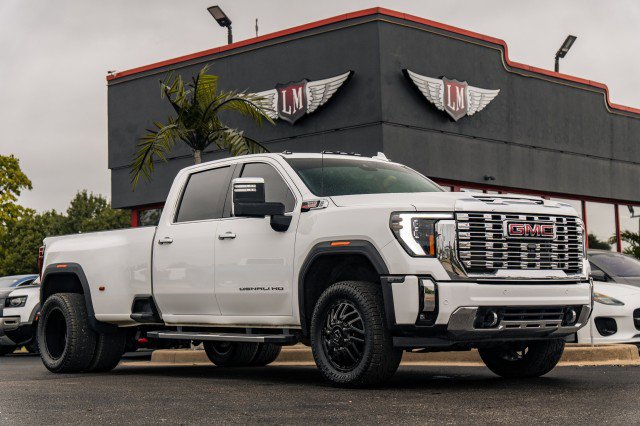Used 2024 GMC Sierra 3500 Denali w/ Denali Reserve Package