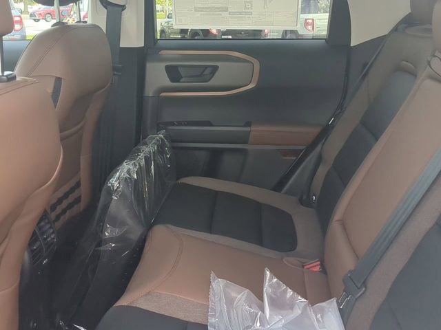 New 2025 Ford Bronco Sport Outer Banks image 4