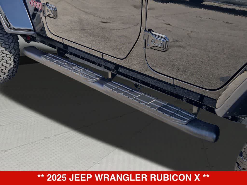 Used 2025 Jeep Wrangler Unlimited Rubicon AWD/4WD image 36
