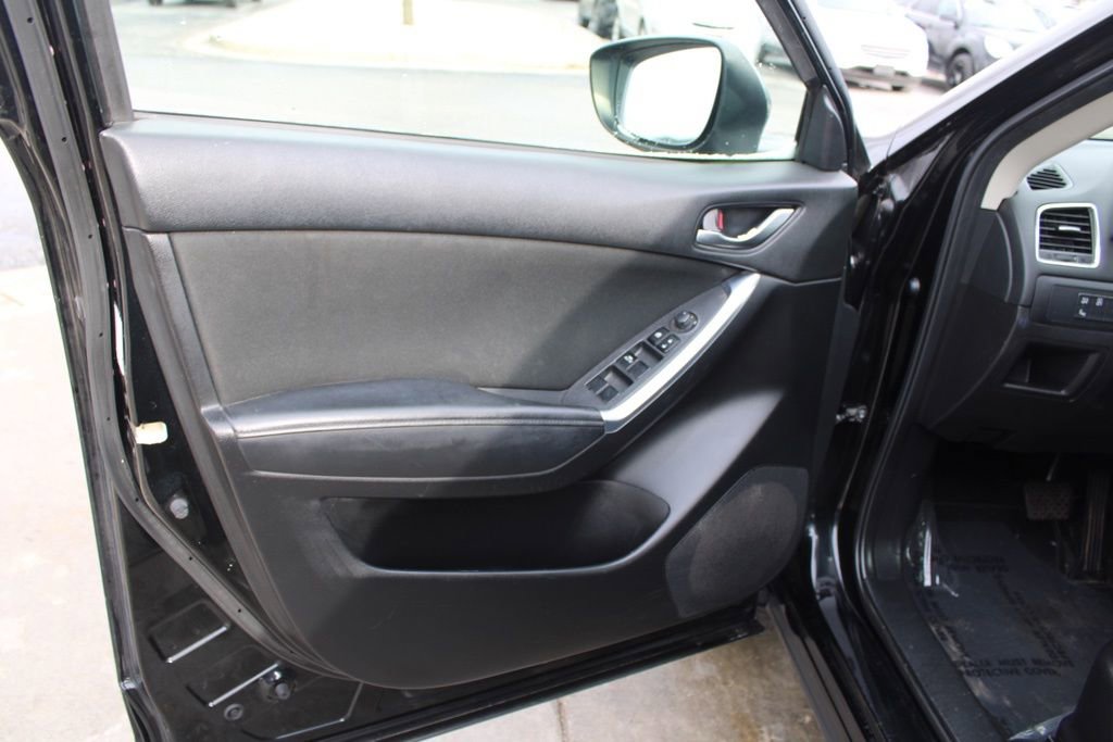 Used 2016 MAZDA CX-5 Touring image 18