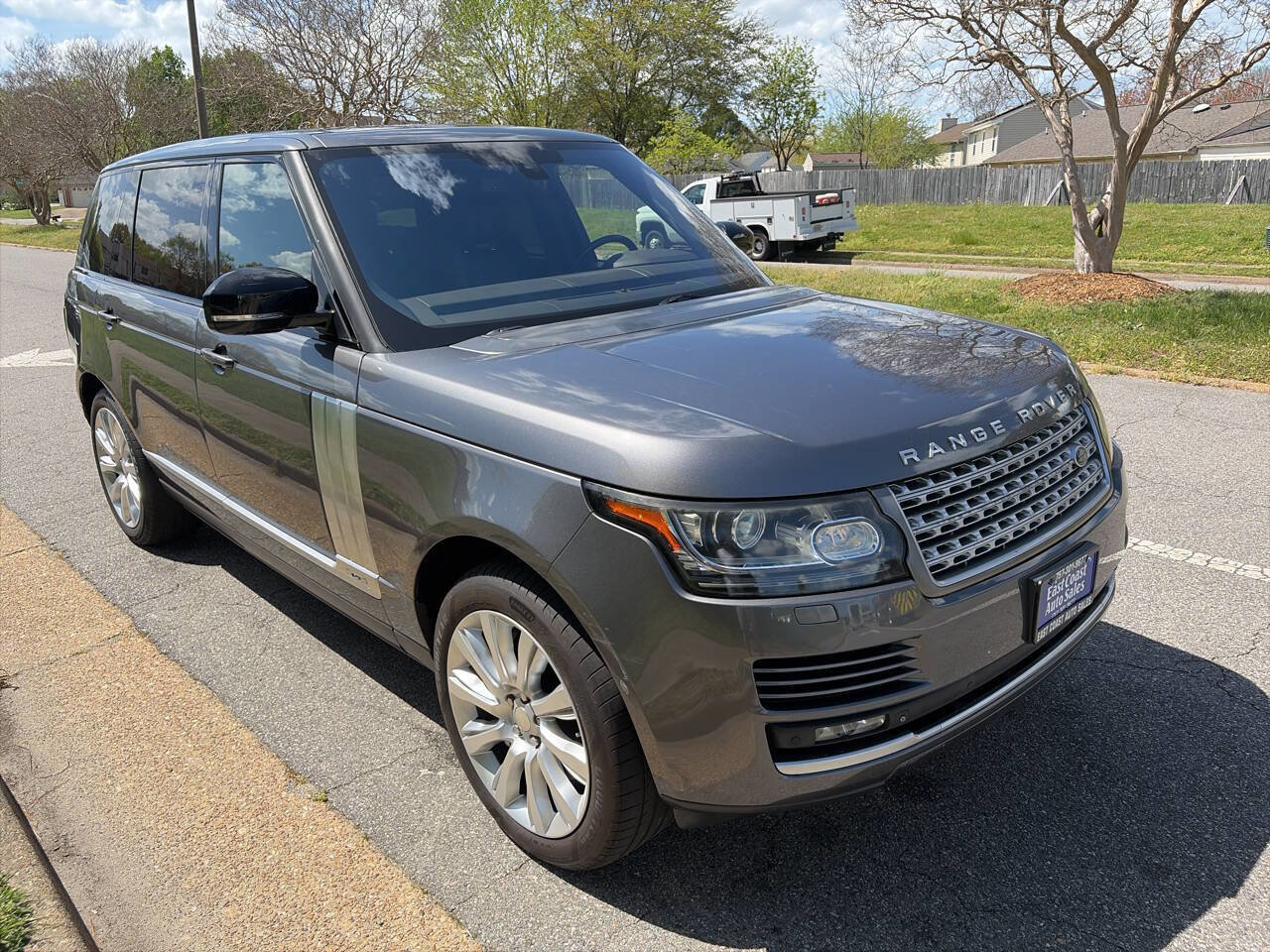 Used 2014 Land Rover Range Rover Long Wheelbase Supercharged AWD/4WD image 8