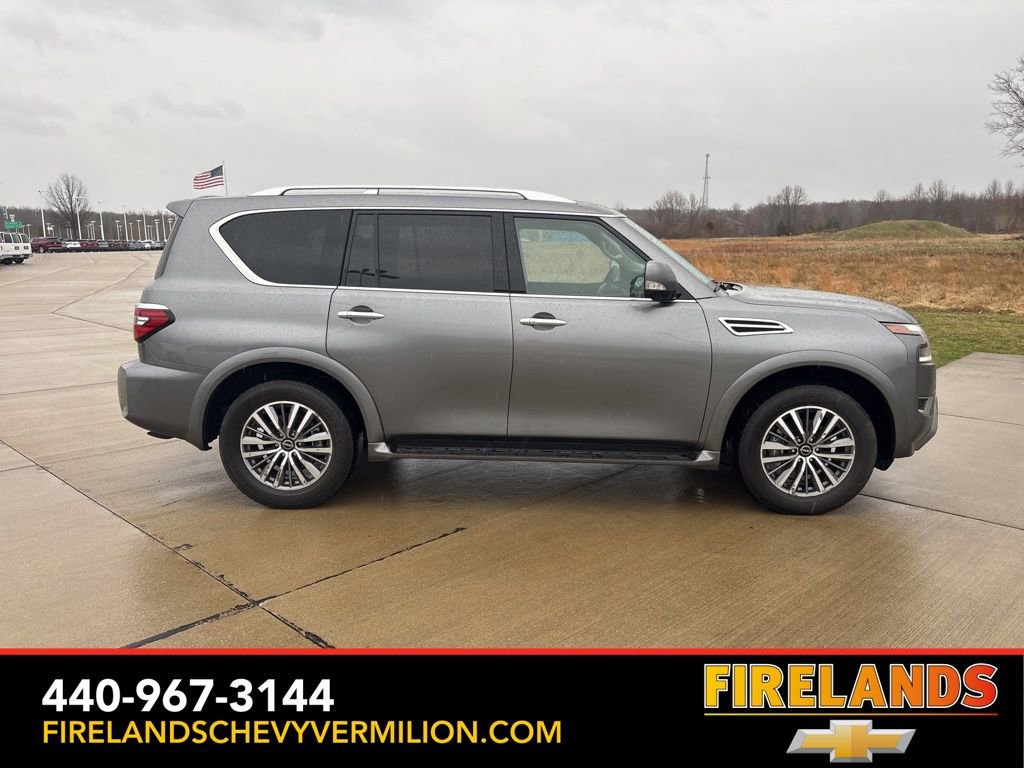 Used 2024 Nissan Armada SL image 7