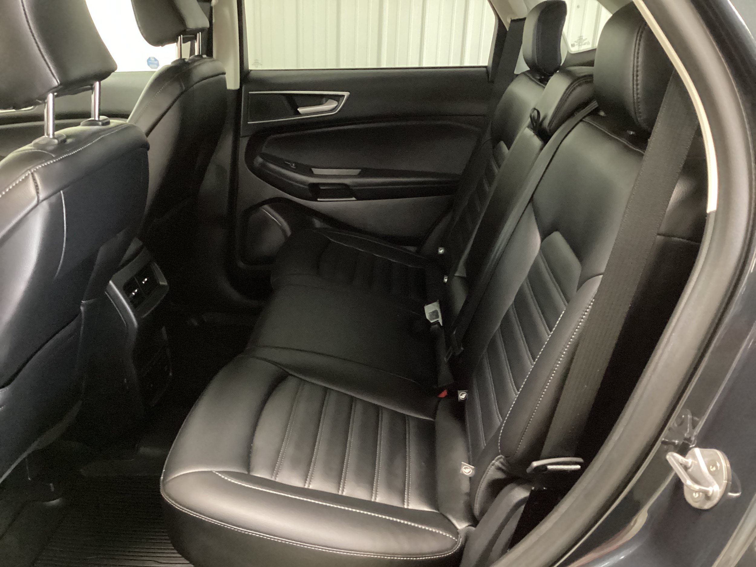 Used 2024 Ford Edge SEL w/ Convenience Package AWD/4WD image 32