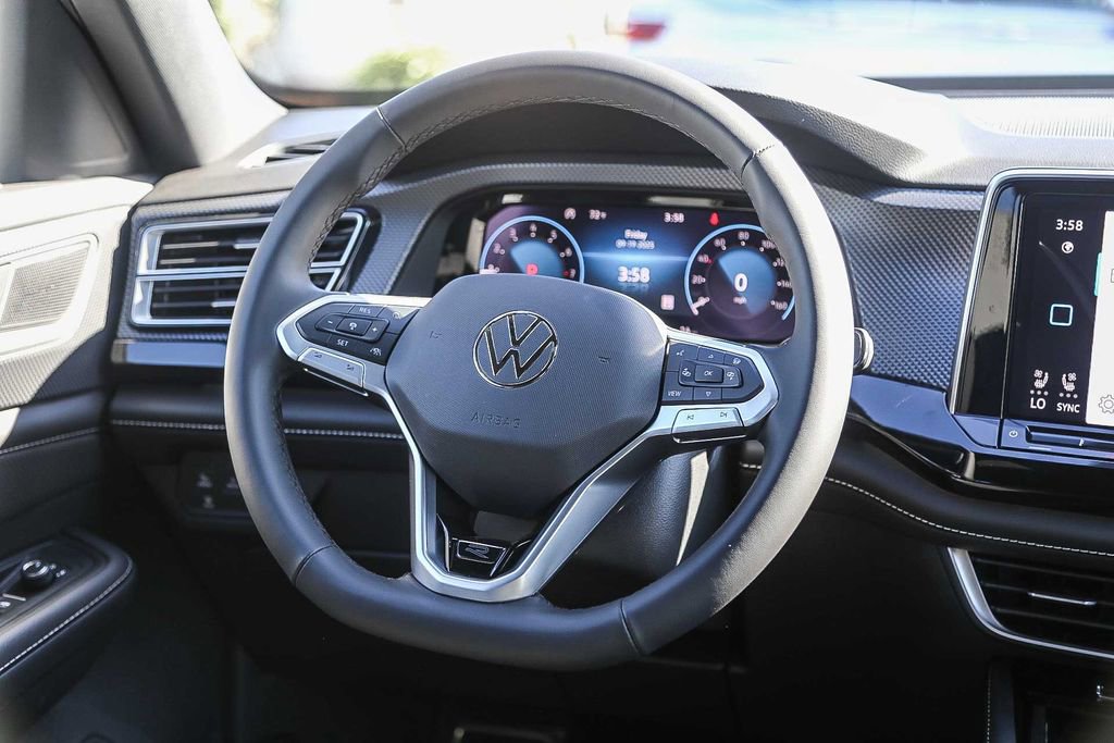 New 2026 Volkswagen Atlas Cross Sport SEL R-Line image 20