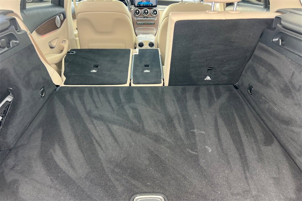 Used 2021 Mercedes-Benz GLC 300 GLC 300 image 14
