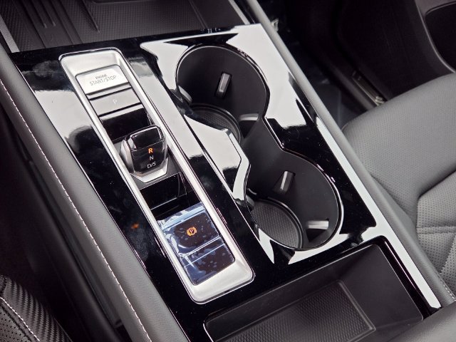 New 2026 Volkswagen Atlas Cross Sport SE FWD image 22