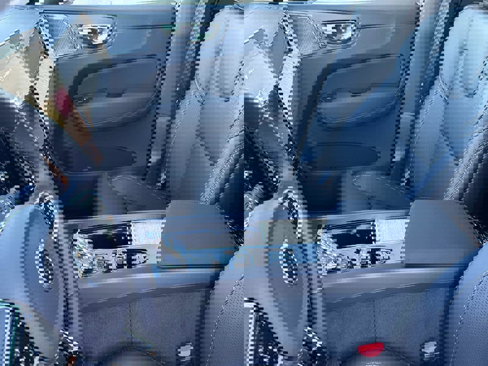 New 2026 Volvo XC60 B5 Ultra w/ Climate Package image 20