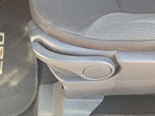 Used 2010 Ford Focus SES image 23