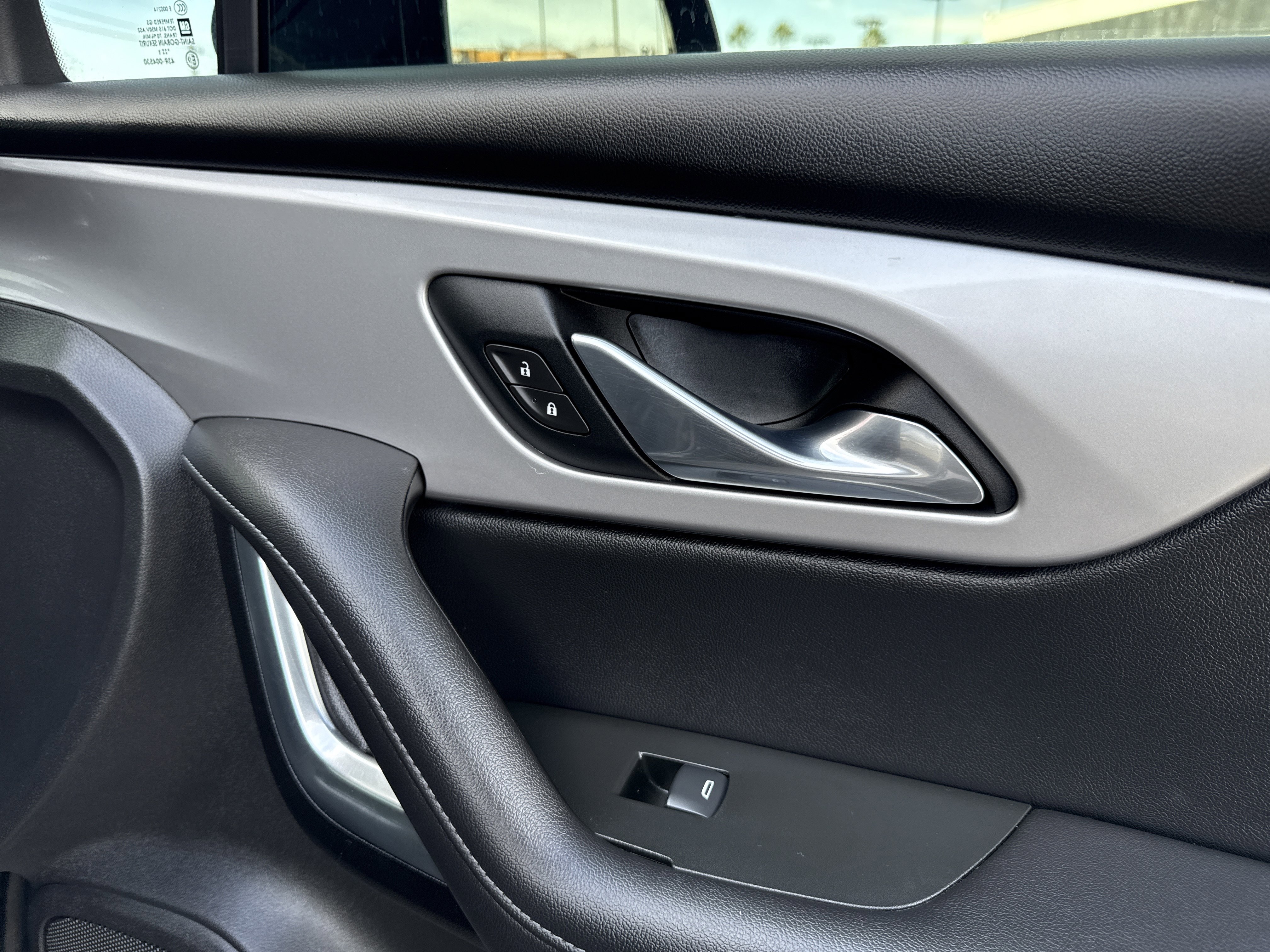 Used 2021 Chevrolet Blazer LT w/ Redline Edition image 40