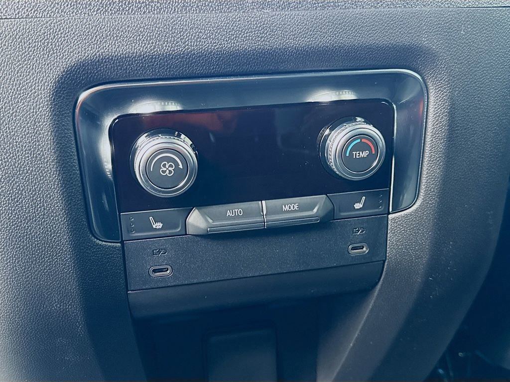 New 2026 GMC Yukon Denali w/ Sun & Power Step Package image 27