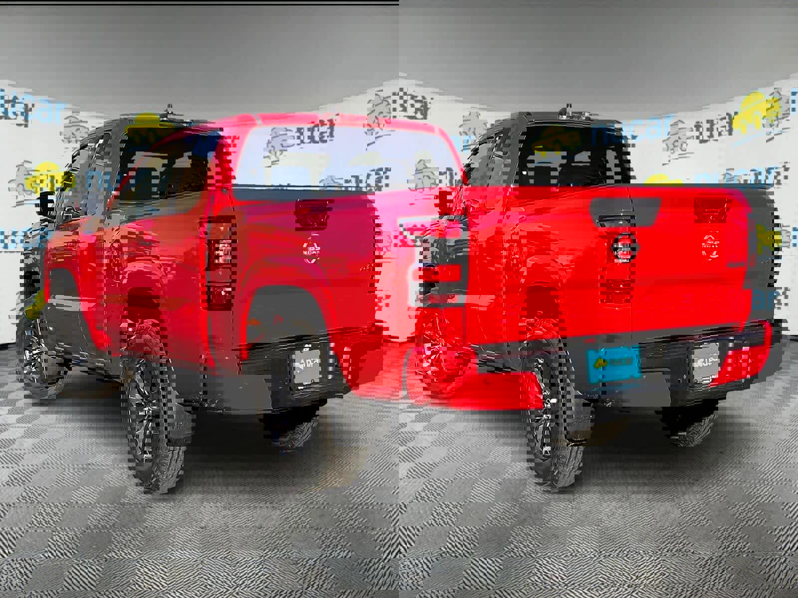 Used 2025 Nissan Frontier SV image 4