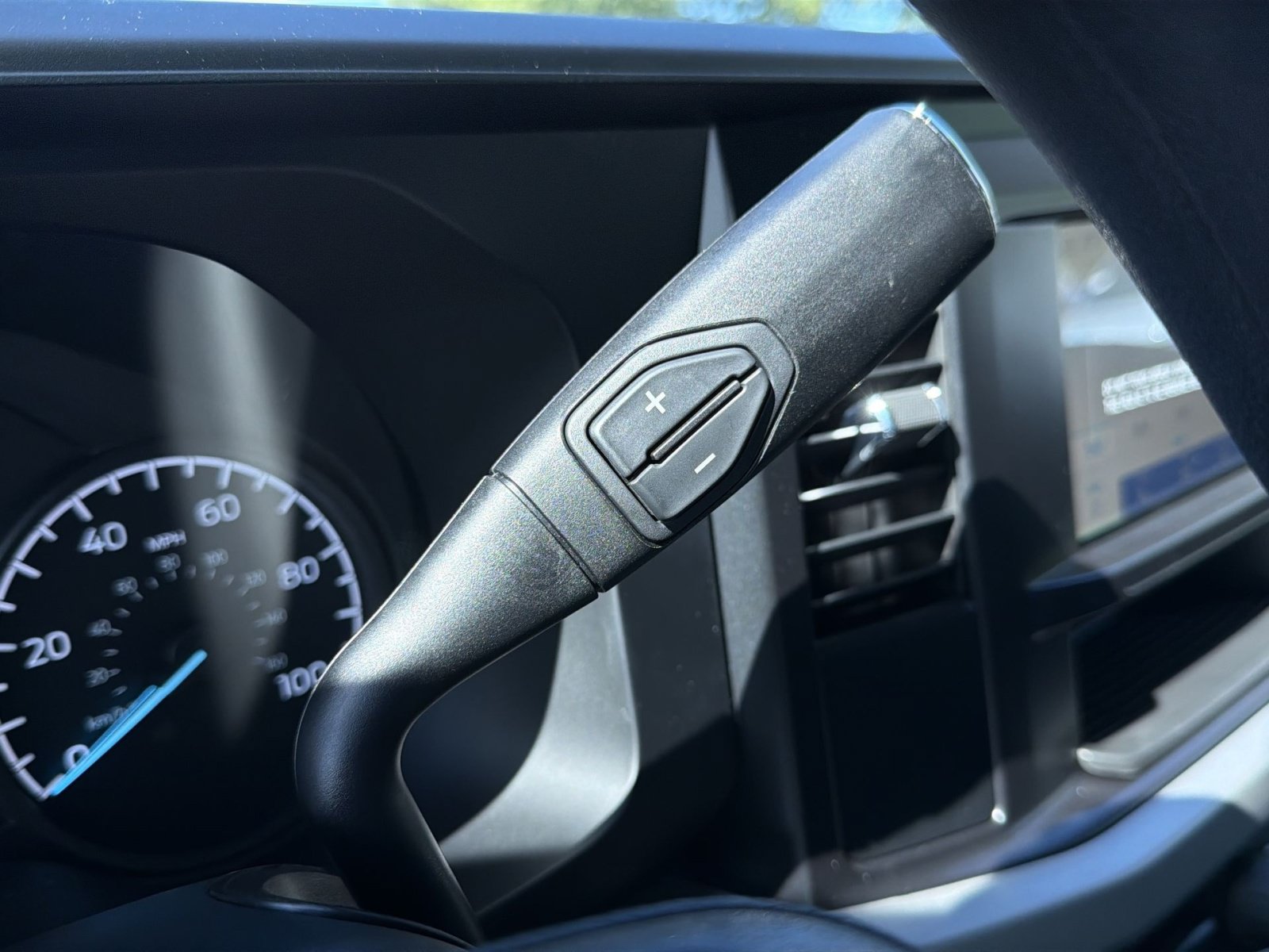 New 2027 Ford F350 XL w/ 360-Degree Camera Package AWD/4WD image 22