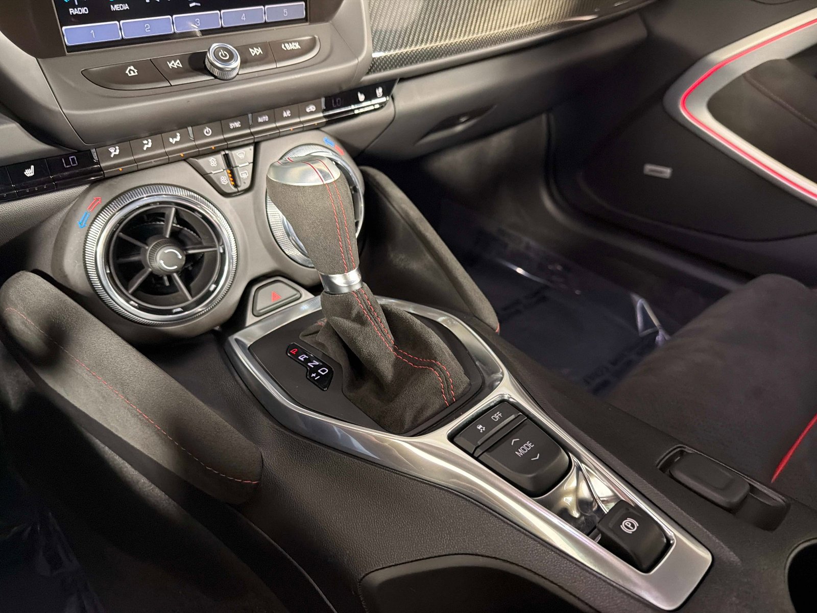 Used 2018 Chevrolet Camaro ZL1 w/ LPO, ZL1 Protection Package RWD image 38