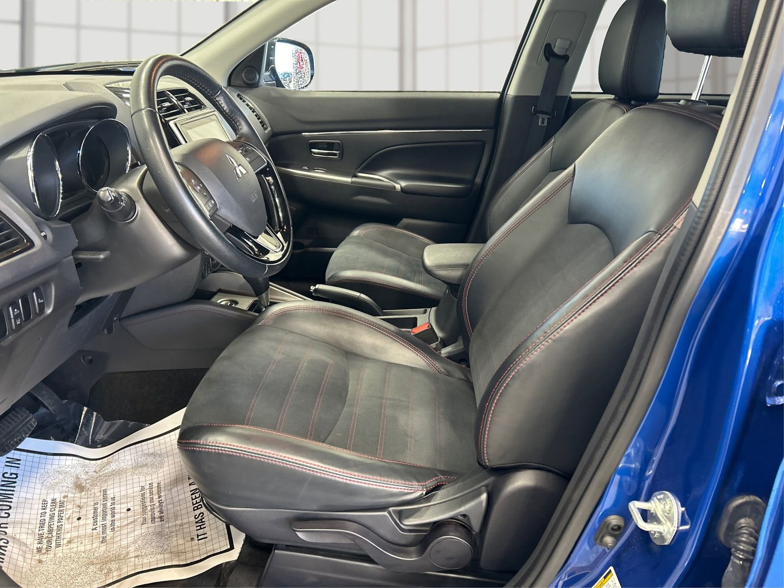 Used 2024 Mitsubishi Outlander Sport SE image 9