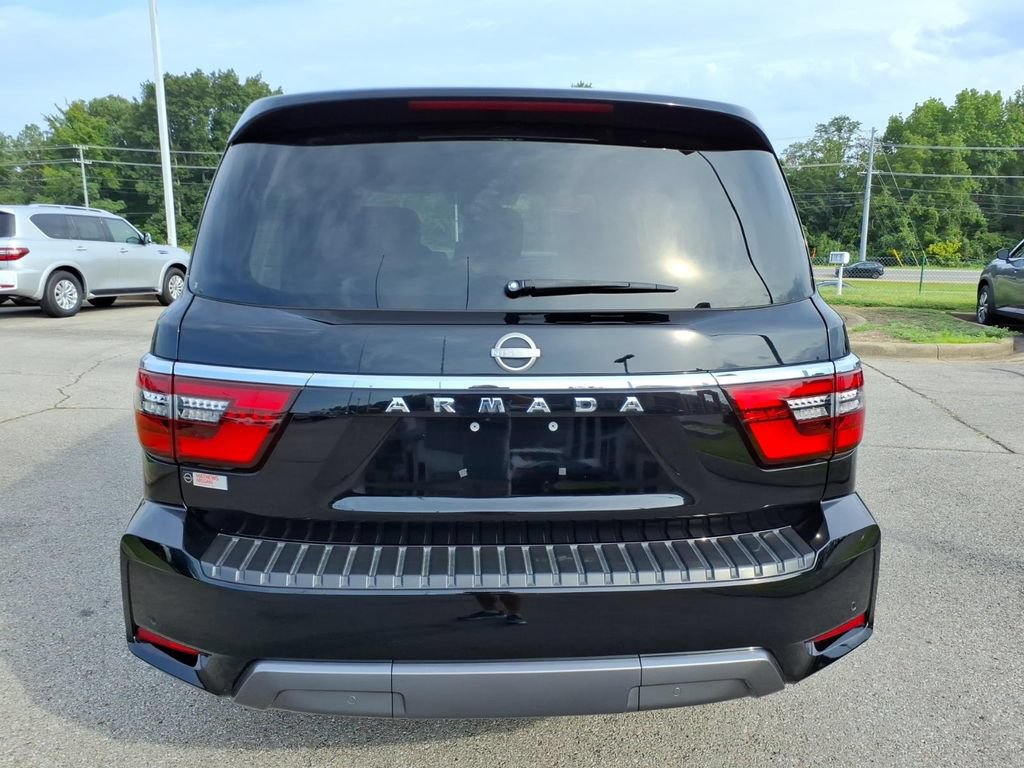 Certified 2024 Nissan Armada SV w/ Cargo Package AWD/4WD image 17
